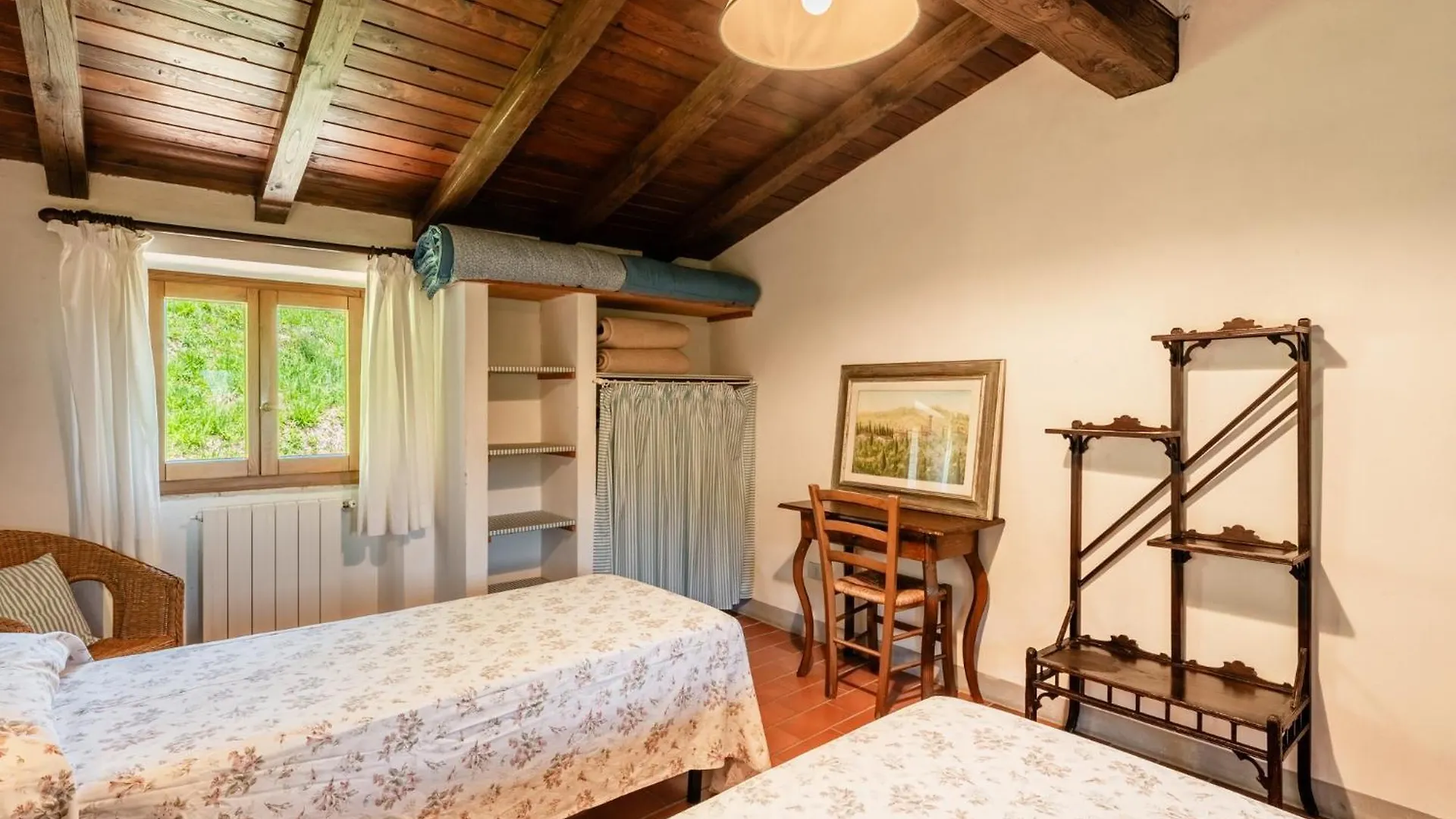 Fattoria Di Pietrabuona Villa Medicina Farmház